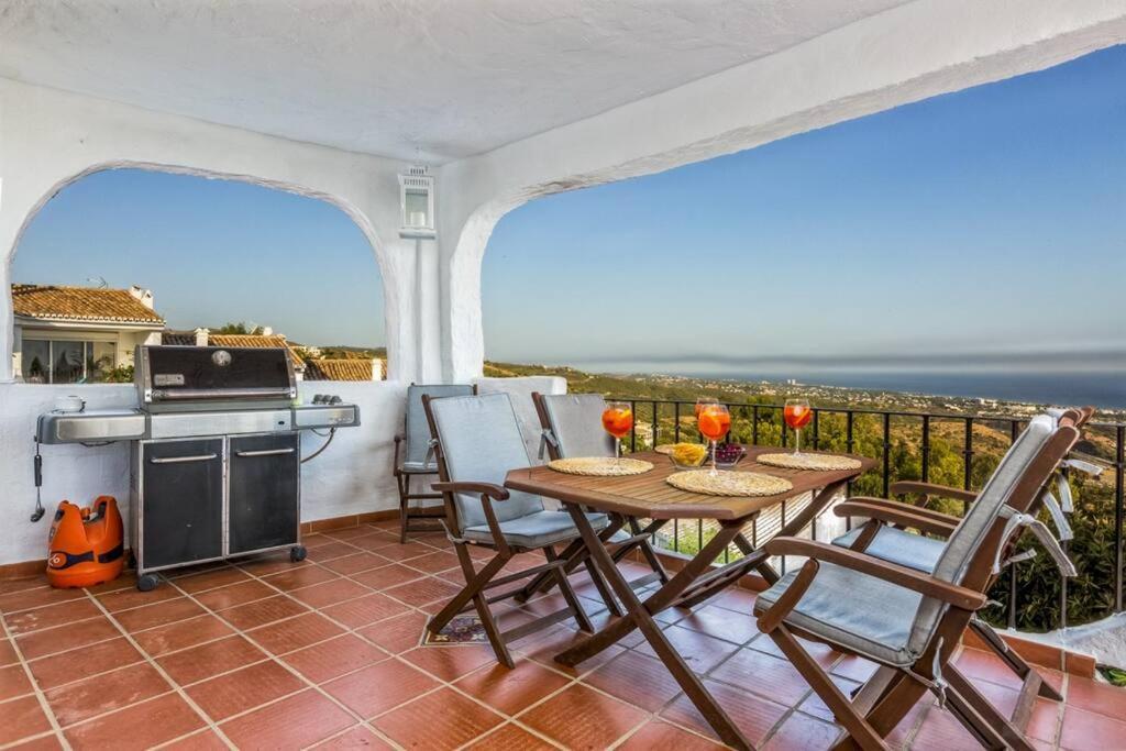 103-penthouse Apartment, Stunning Views, * Marbella