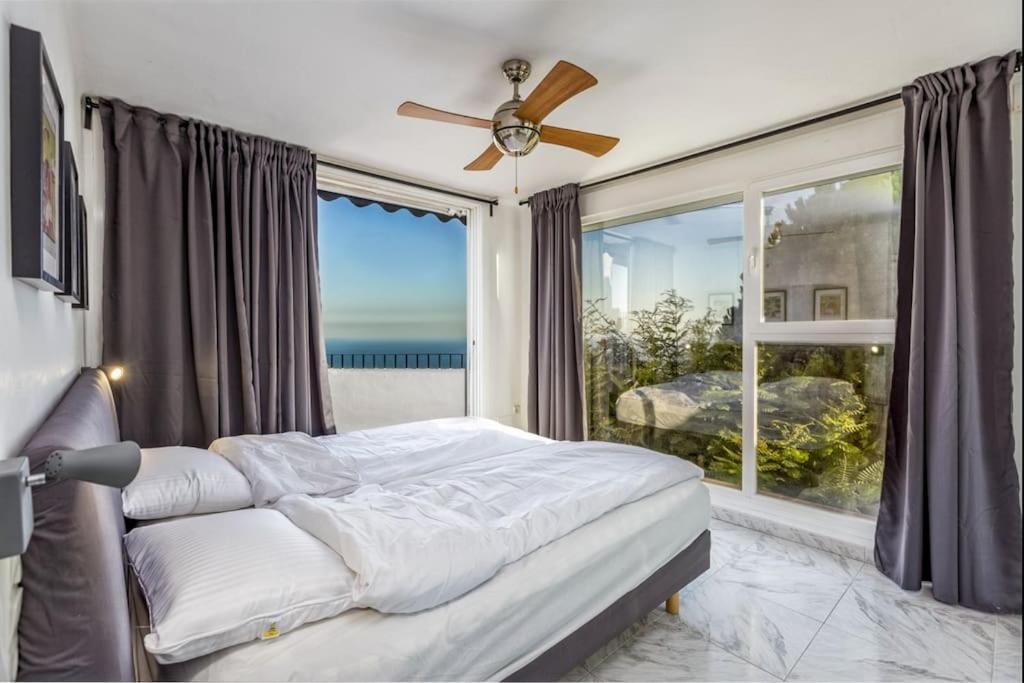 103-penthouse Apartment, Stunning Views, Apartamento *
